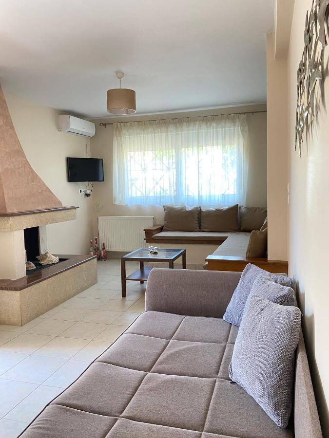 Casa Di Famiglia Apartment
